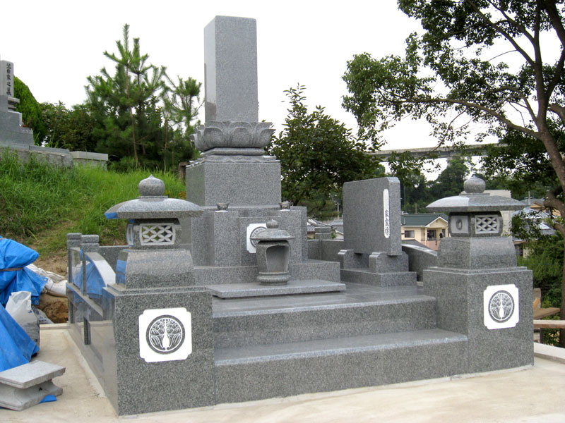 上下蓮華三重台型1